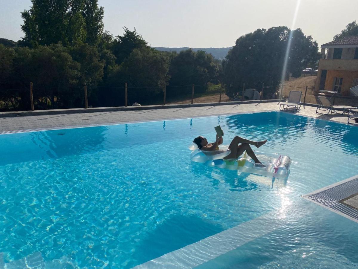 Agriturismo Lu Branu Arzachena Exterior foto